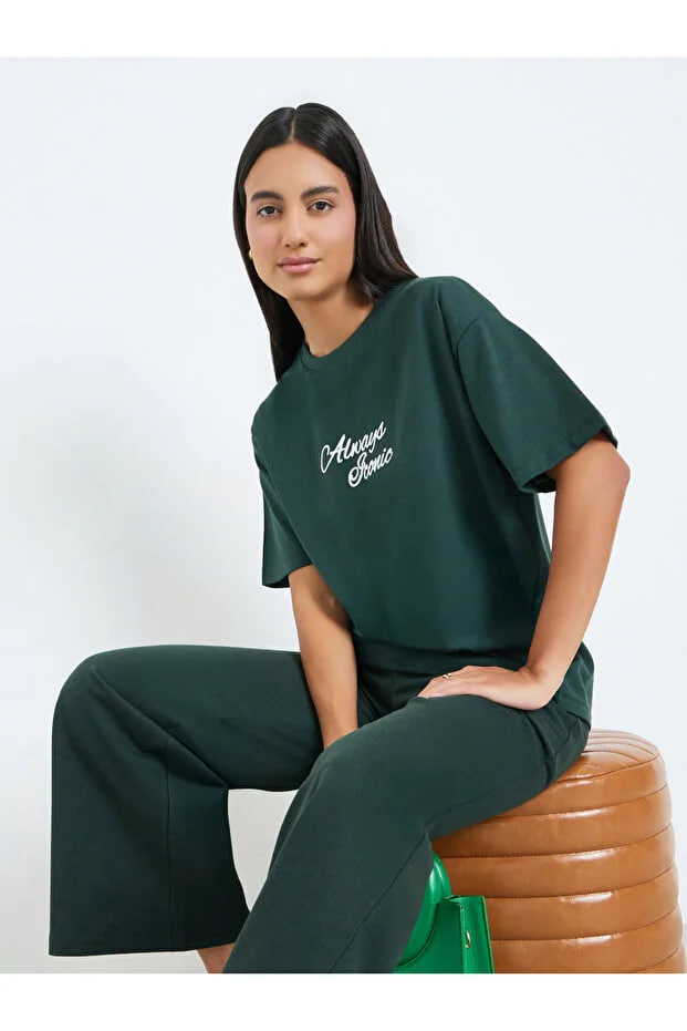 Styli Dark Green Slogan Print Oversized T-Shirt